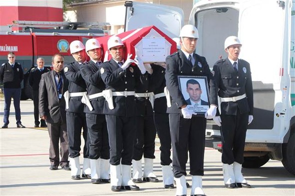 Gaziantep Havalimanında düzenlenen uğurlama töreni. 