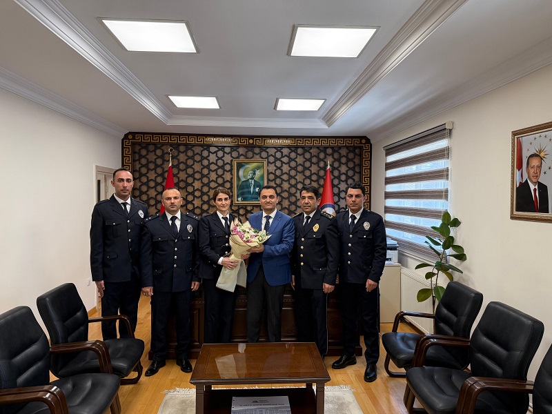 Sayın Kaymakamımız 10 Nisan Polis Haftası Münasebetiyle İlçemiz Emniyet Müdürü ve Beraberindeki Heyeti Makamında  Kabul Etti .